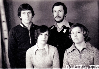 Дети Савельевой М. И. (1977)